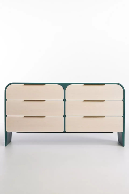 Avira Dresser
